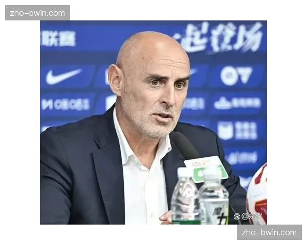 上海海港卫冕冠军三轮仅一胜 穆斯卡特高位压迫战术遇瓶颈