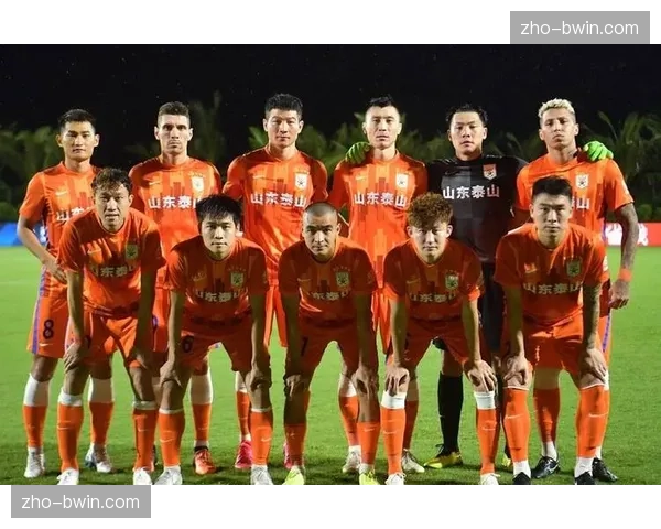 山东泰山进攻组织：瓦科前场串联与克雷桑配合分析